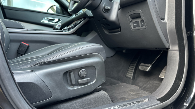 Land Rover Range Rover Velar 2.0 D200 Edition 5dr Auto Diesel Estate